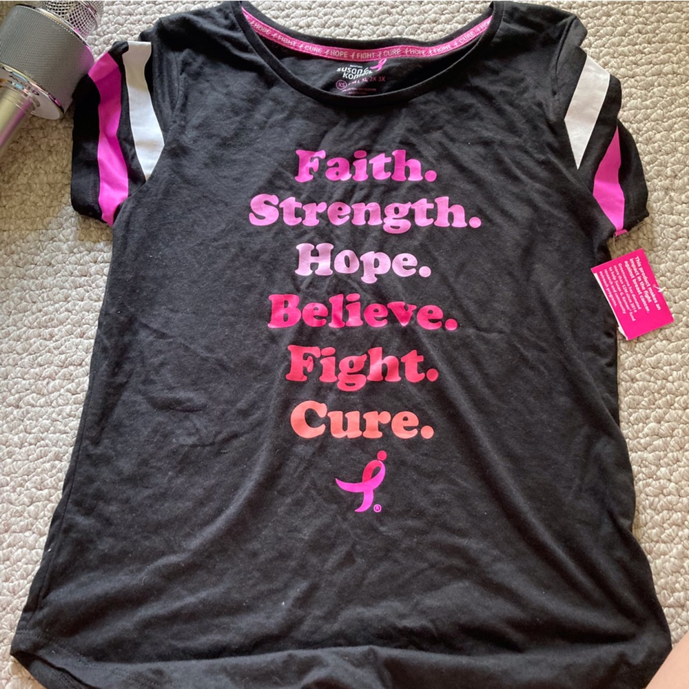 Susan G. Komen XS tshirt